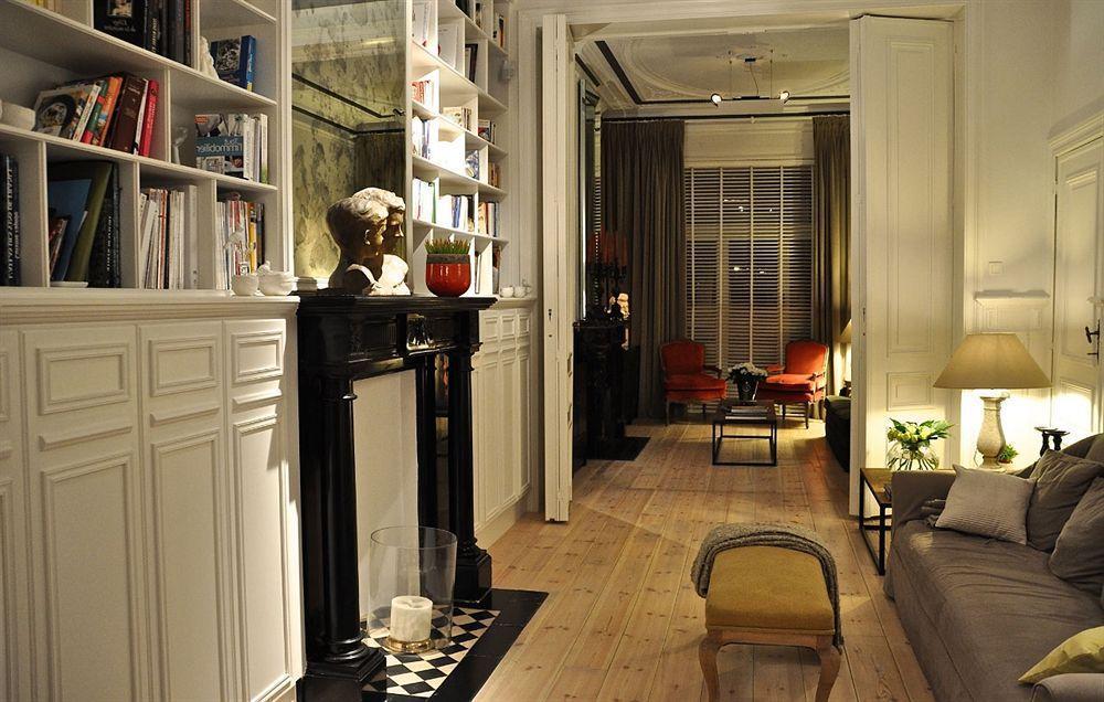 B&B Un Jardin En Ville Saint-Gilles Luaran gambar
